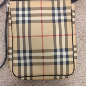 Burberry crossbody